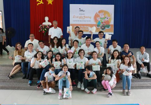 Lì xì yêu thương