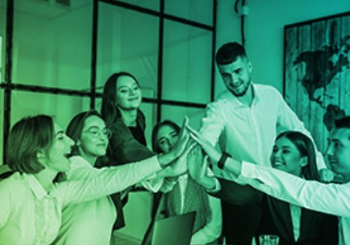 Ứng Dụng AI Tại Việt Nam: Động Lực Bứt Phá Trong Chuyển Đổi Số và Hợp Tác Toàn Cầu