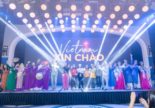 Harmonizing Hearts and Minds: A Triumph in Eastern Conference Hemisphere of Dale Carnegie