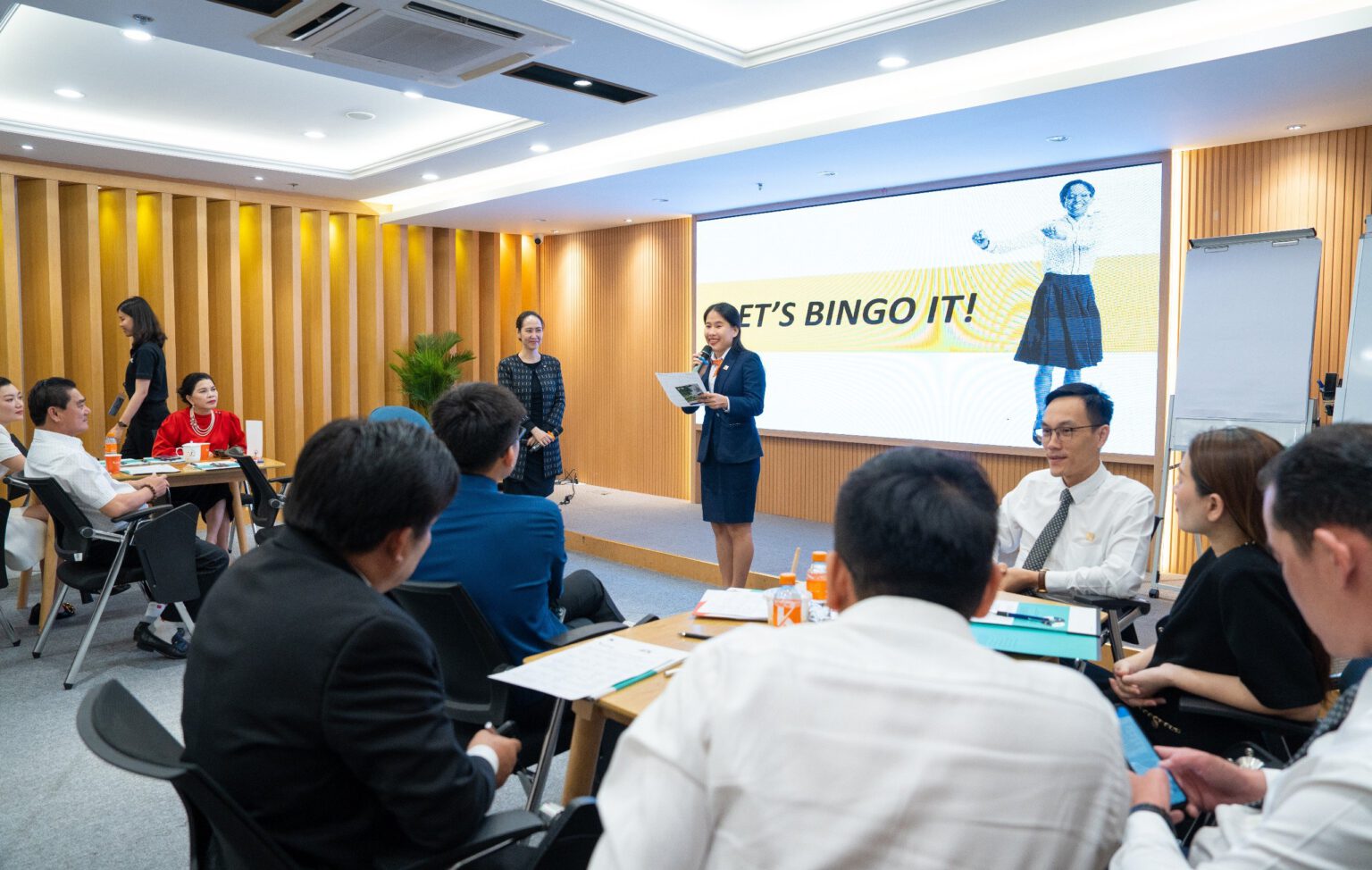 bo-chuan-muc-noi-dung-xuong-song-trong-van-hoa-doanh-nghiep (6)